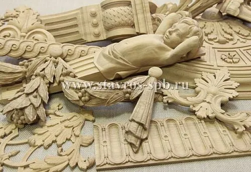 Резные балясины из дерева в Красноярске