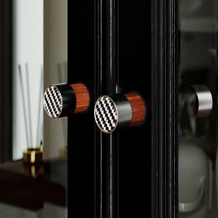 Стильная ручка Pioneer HL-051 из бука с масляным покрытием для спальных гарнитуров, прикроватных тумб и минималистичных пространств