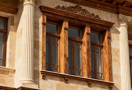 Фасадный декор в Москве — колонны и декоративные элементы для архитектурного преображения здания