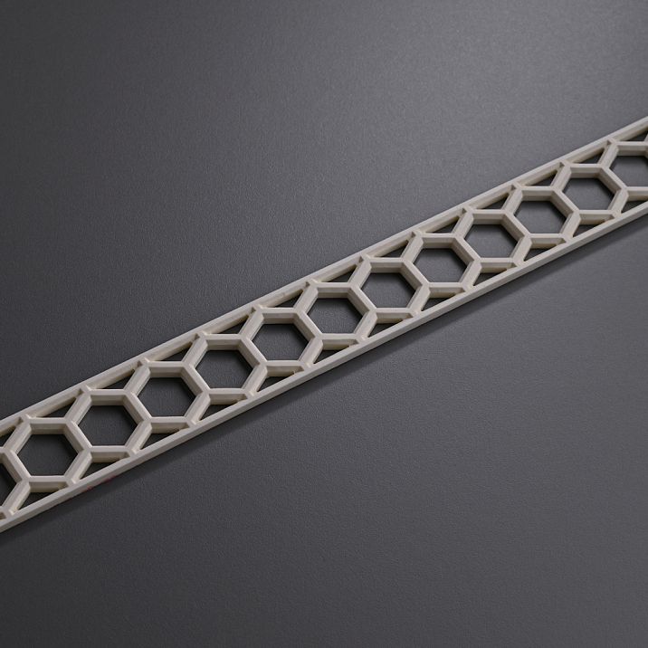 Полиуретановая накладка KPU-118, купить резной погонаж для интерьерного декора в москве фото