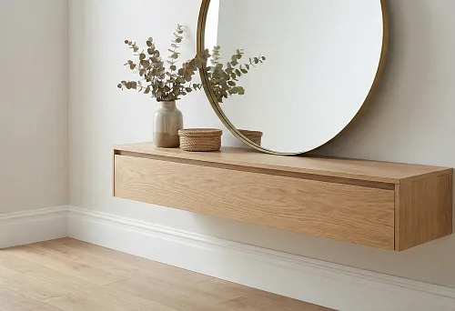 Идеальная прихожая: плинтус 80 мм + зеркало 120 см + консоль — полный комплект