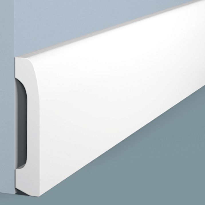 Плинтус напольный B70V2 из полистирола HI WOOD высотой 69 мм и толщиной 14 мм крупным планом