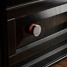 Неокрашенная ручка Pioneer HL-051 из дуба под масло эргономичной формы для индивидуальной отделки шкафов и столов в интерьере