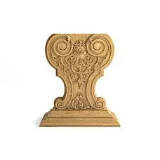 Резная ножка MN-244 вид под углом, детали глубокого рельефа и объемная резьба по дереву