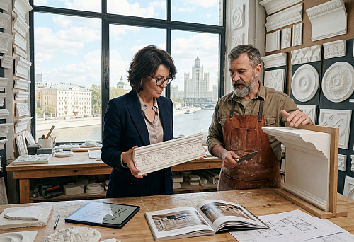 Лепнина для потолка в Москве: как выбрать и купить потолочный декор для квартиры, дома и проекта