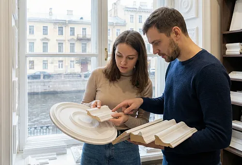 Лепнина полиуретан СПб: где купить качественный декор и как проверить качество перед покупкой