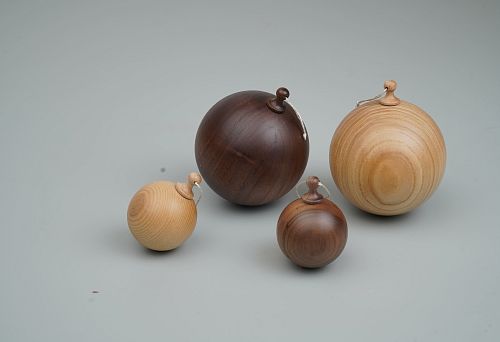 Деревянные елочные игрушки: уют, стиль и уникальность для вашего праздника