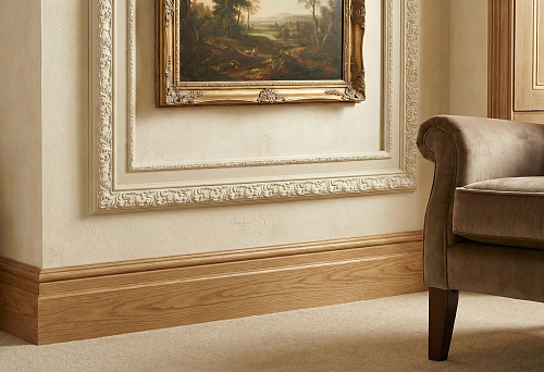 Премиум-вид за разумные деньги: дубовый плинтус + МДФ-рама с резьбой