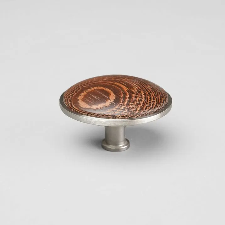 Мебельная кнопка Ton HL-058-2M из африканской древесины венге темного шоколадного цвета