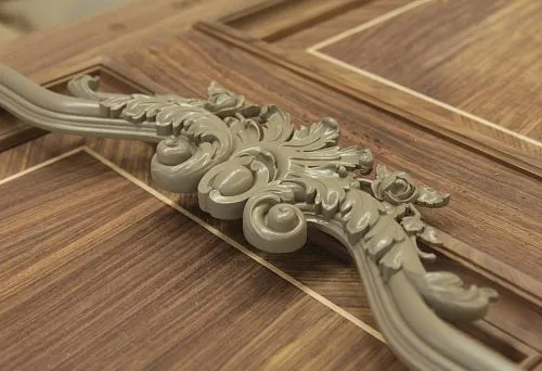 Элегантный декор для дверей и мебели – стильное оформление в стиле прованс.