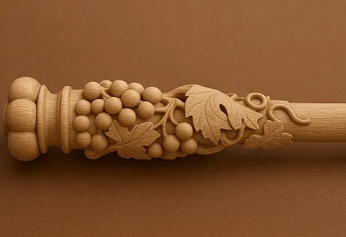 Резная балясина из бука с виноградной лозой и листьями