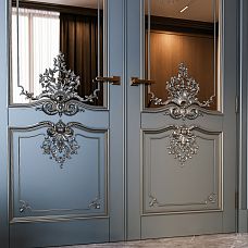 Декоративная полиуретановая лепнина – резная накладка NPU.VRS-014R размером 335 мм