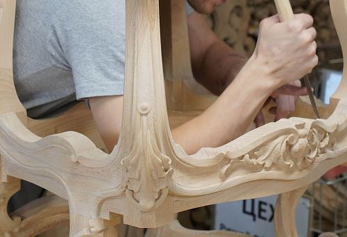 Объемная резьба по дереву: техника, примеры, советы